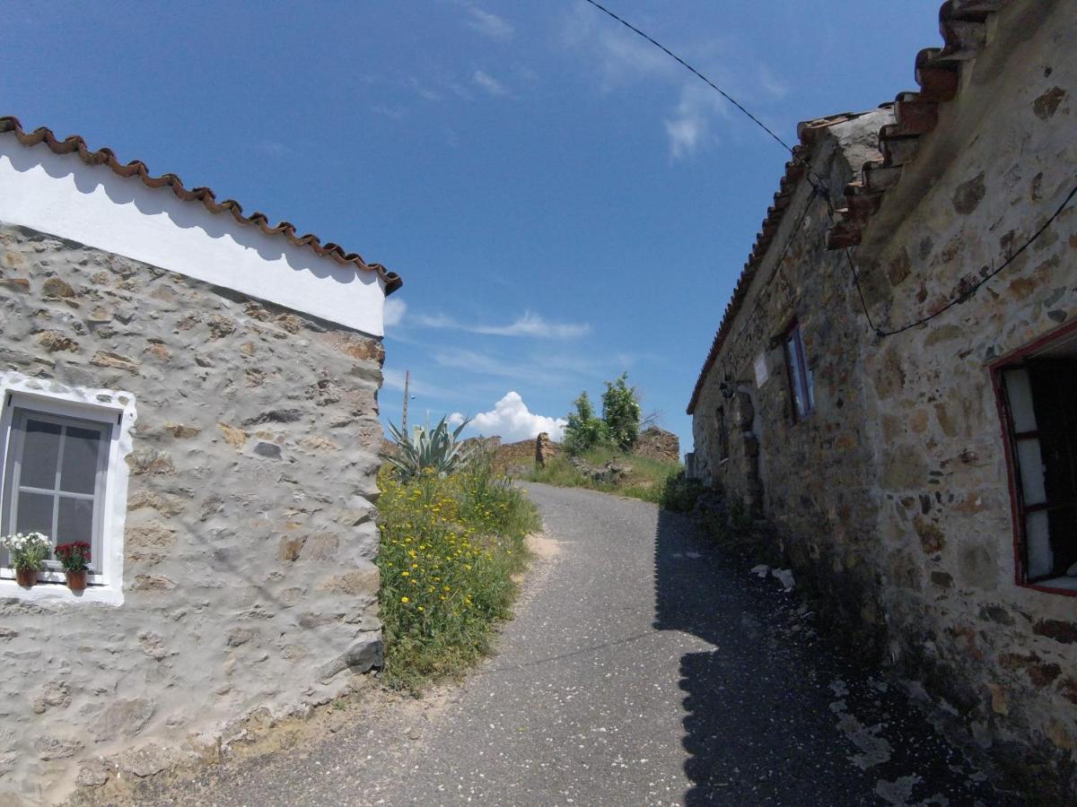 Affittacamere Palheiros Da Ribeira Pracana Cimeira Esterno foto